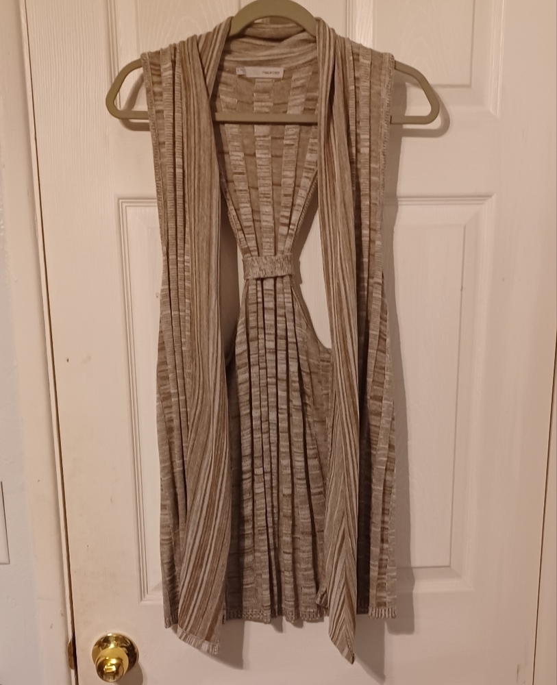 Maurices Striped Open Front Sleeveless Duster Vest in Beige and Cream